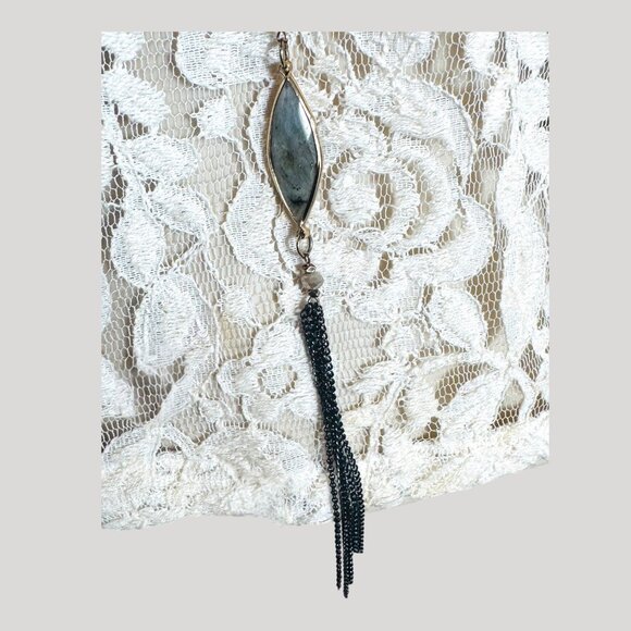 Handcrafted Beaded Necklace With Labradorite Pendant & Tassel Gunmetal Chain - Picture 6 of 11